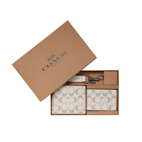 Coach Boxed 3 In 1 Wallet Gift Set In Signature Leather