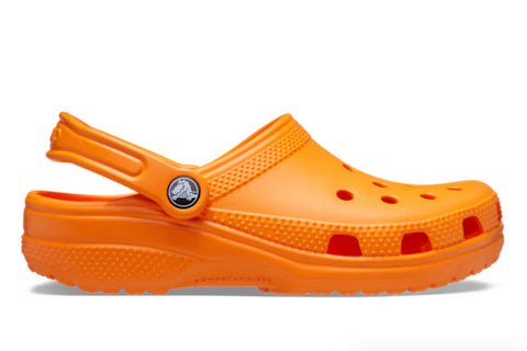 Crocs Classic Clog in Orange Zing