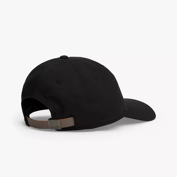 Tommy Embroidered Tommy Logo Baseball Cap in Deep Black