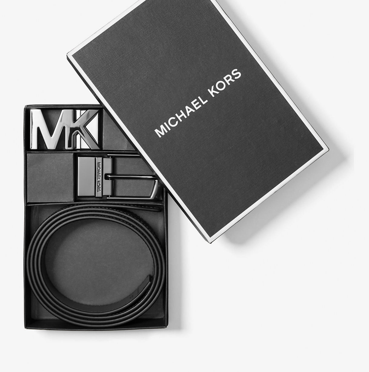 Michael Kors 4-in-1 Logo Reversible Belt Box Set