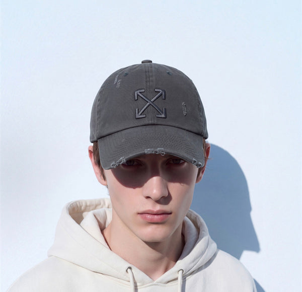 Off-White American Trendy Retro Distressed Baseball Cap in Washed Black