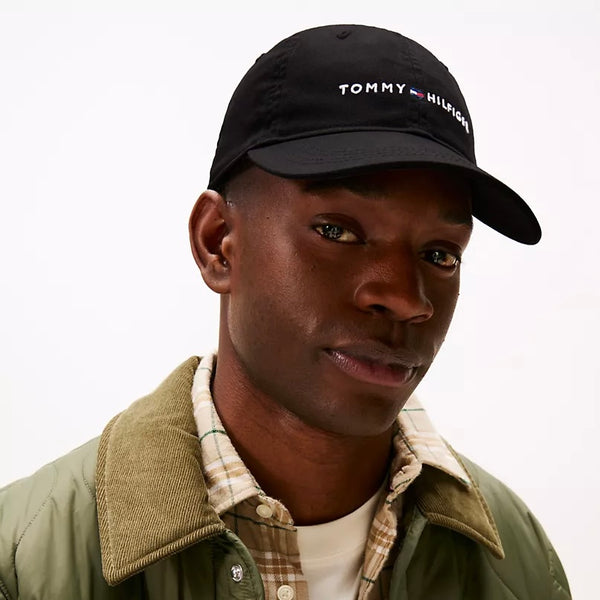 Tommy Embroidered Tommy Logo Baseball Cap in Deep Black