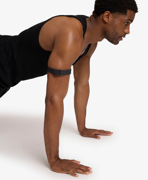 Whoop 5.0/MG CoreKnit Bicep Band in Onyx