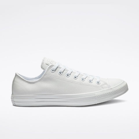 Converse Leather in Triple White