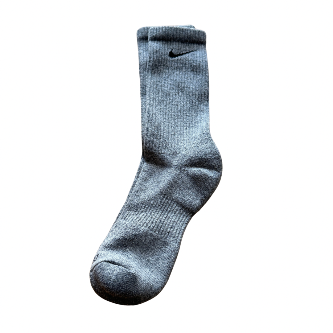 Nike dri fit cushion crew socks on sale