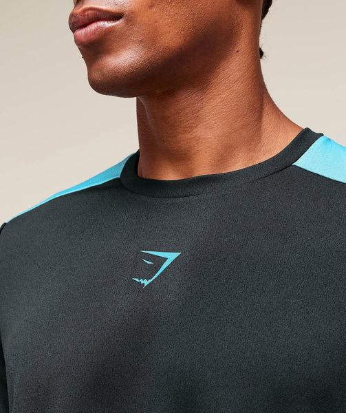 Gymshark Arrival Block Tshirt in Black Deep Petrol Blue
