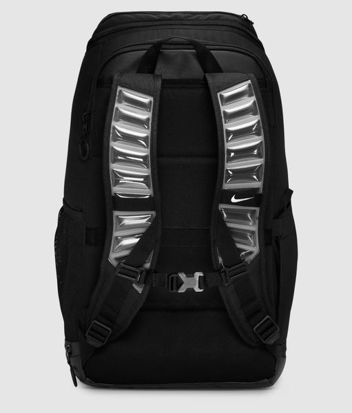 Nike Varsity Elite
Backpack in Black (32L)