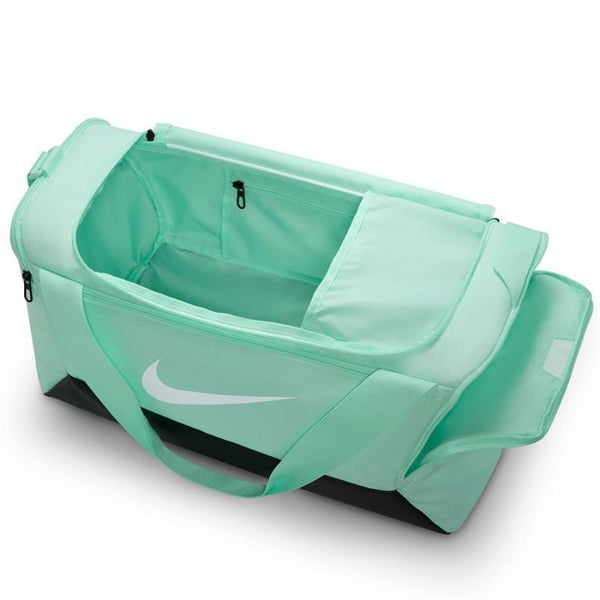 Nike Brasilia Gym Shoulder Bag (Small,40L) in Green