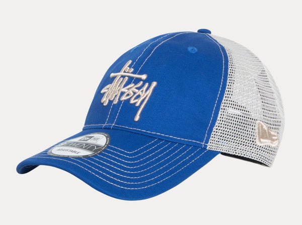 Stussy Basic Trucker 9Twenty Cap in Bright Royal