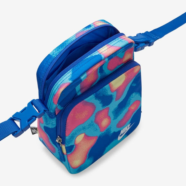 Nike Heritage Crossbody