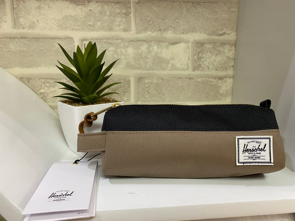 Herschel pencil case