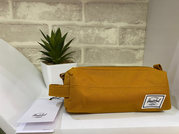 Herschel pencil case