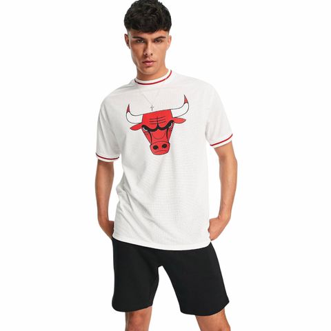 New Era Chicago Bull Tshirt